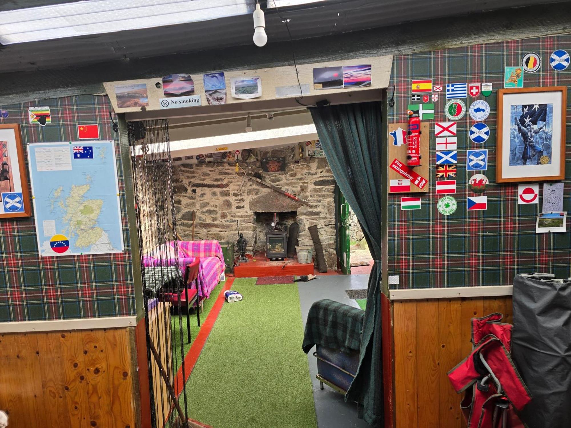 Вилла Squealing Pig Bothy Barvas Экстерьер фото